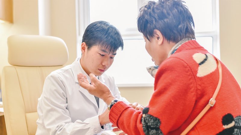 养老院与敬老院：价格差异背后的考量因素